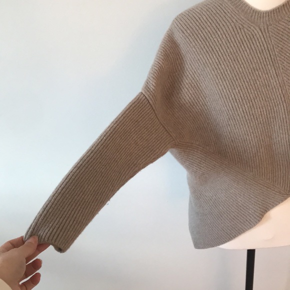 Wool Stella McCartney Asymmetric Sweater  ✨ - Picture 5 of 16